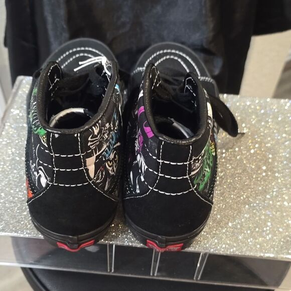 Vans X Disney Villians SK8-Hi Sneaker - Picture 12 of 12